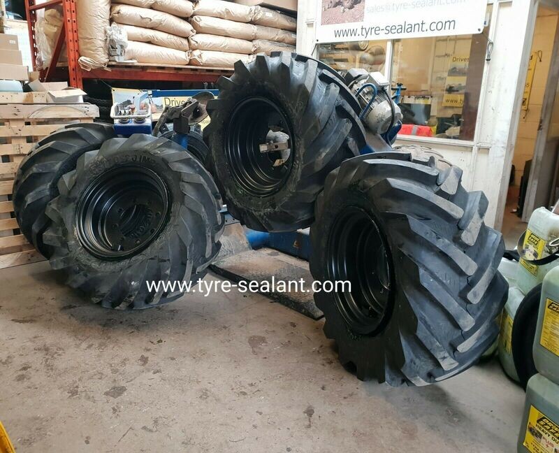 405/70x20 STARCO AS Dumper tyres  & Thwaites OE spec 6T dumper wheels