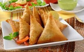 Samoosa 5 dozens سمبوسة (Potato)