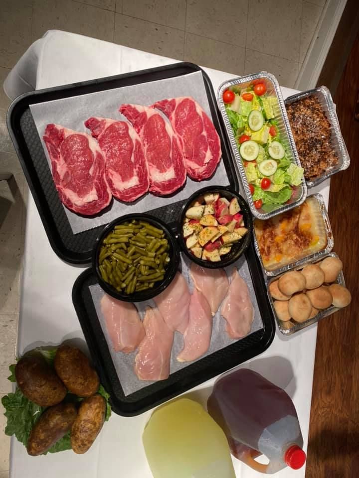 Steak &amp; Chicken Chilin' &amp; Grillin' Package