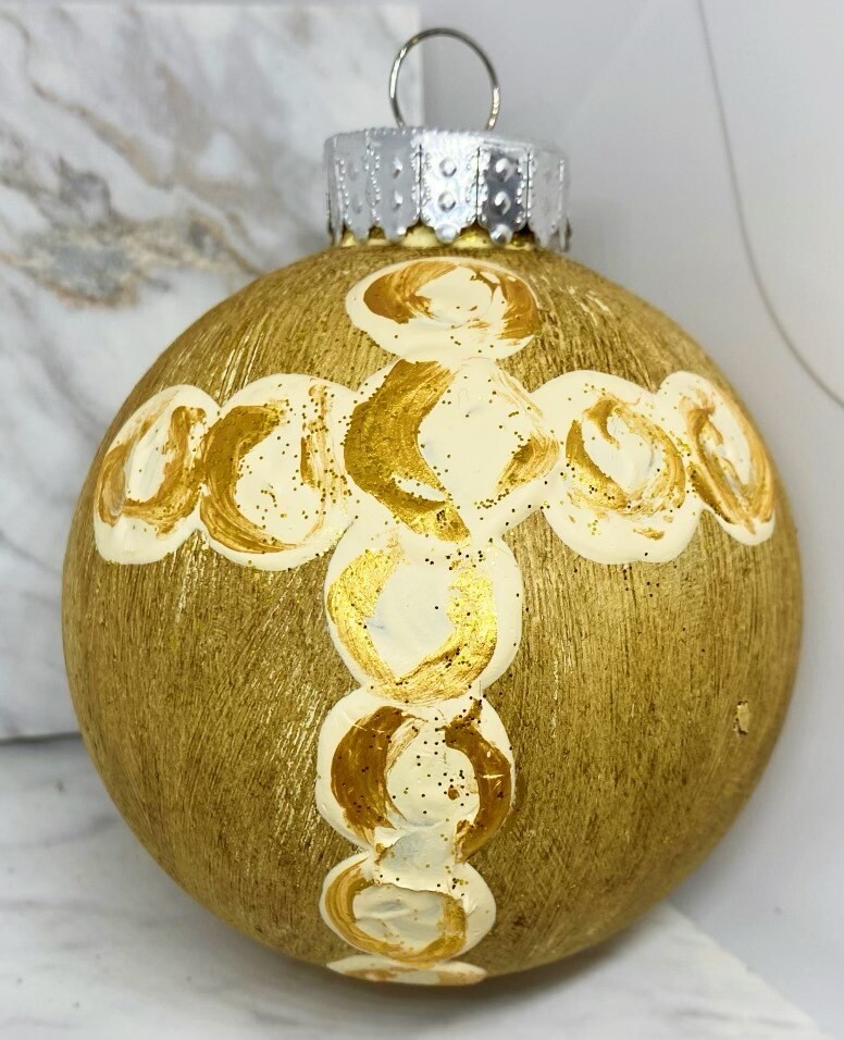 Round Ornament, Cream\Gold Cross