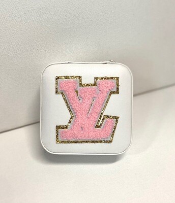 KL Zippered Jewelry Travel Box, White with Pink LV Letters