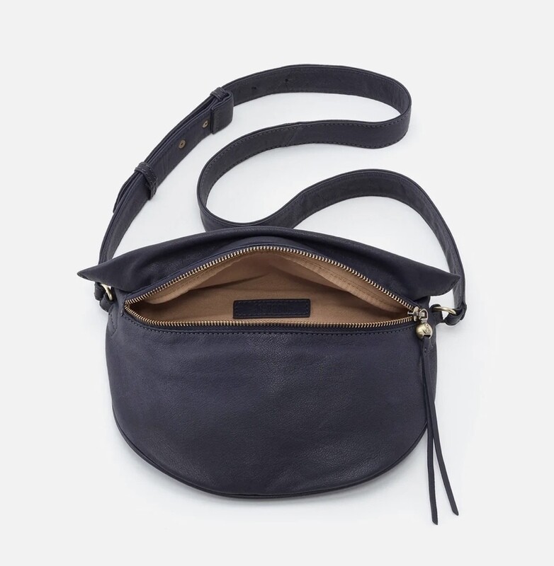 Hobo Fern Belt Bag, Black