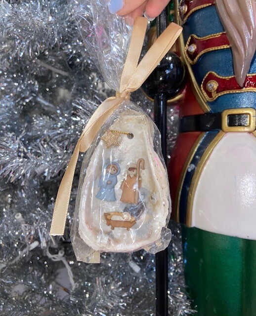 Handmade Oyster Ornament, Nativity