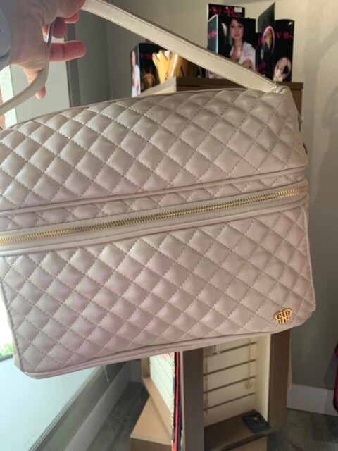 Getaway Stylist Travel Bag, Pearl Quilted