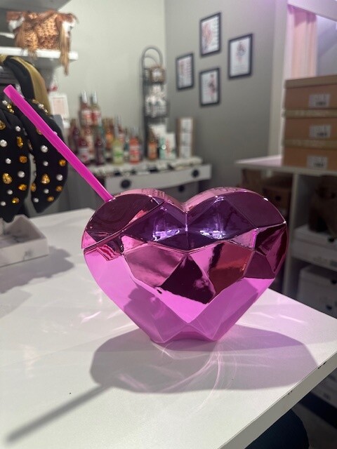 Heart Breaker Cup, Bright Pink
