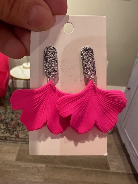 Pink/Gold Leaf Earring