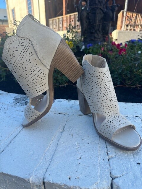 Jellypop Everlee Bootie, Bone
