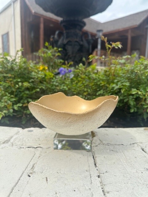 BS Small Bowl, White/Gold