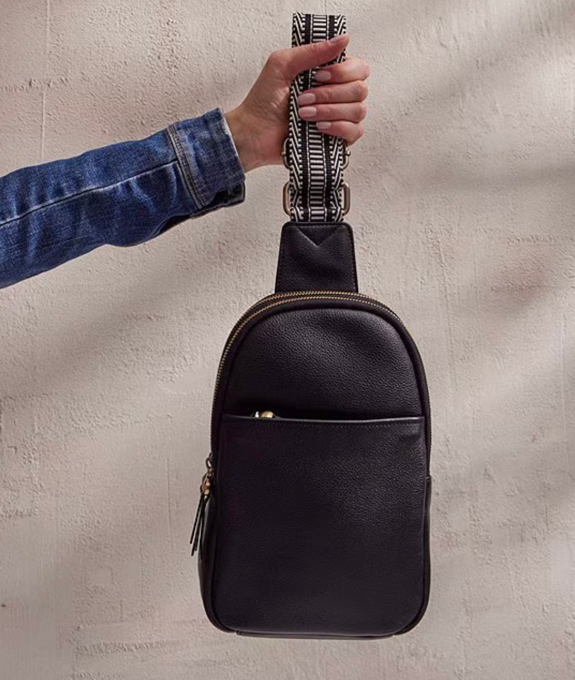 Hobo Cass Sling, Black