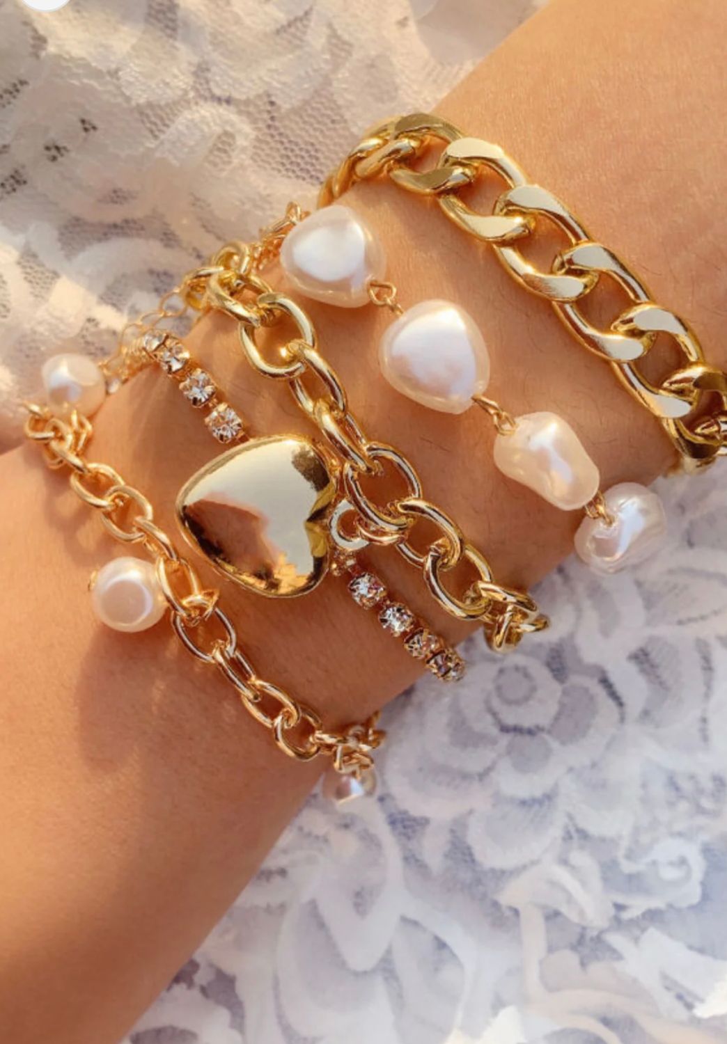 5 Piece Gold Heart Toggle Bracelet Set