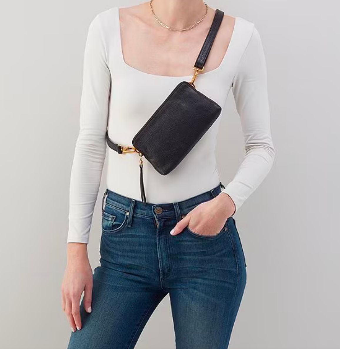Hobo Fern Slim Belt Bag, Black