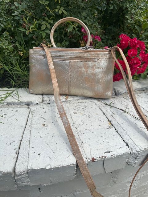 Hobo Sable Crossbody, Saddle Stardust