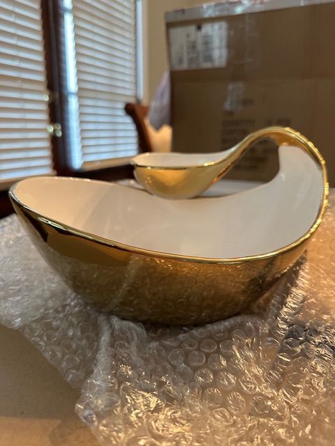 Porcelain Chip &amp; Dip Bowl