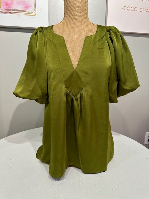 V Neck Puff Sleeve Top, Olive