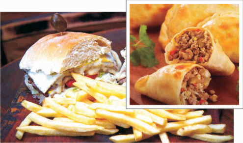 Promo 1 Lomito + 6 empanadas