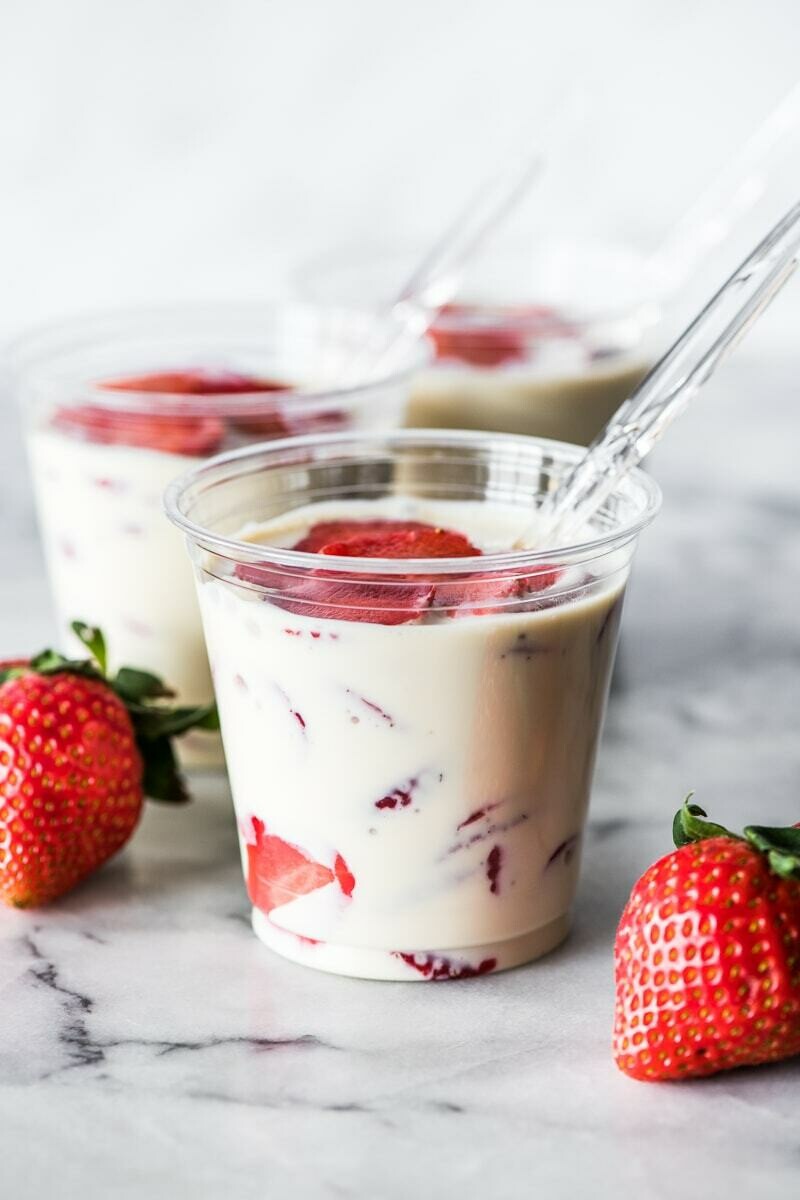 Fresa Con Crema  (8oz)