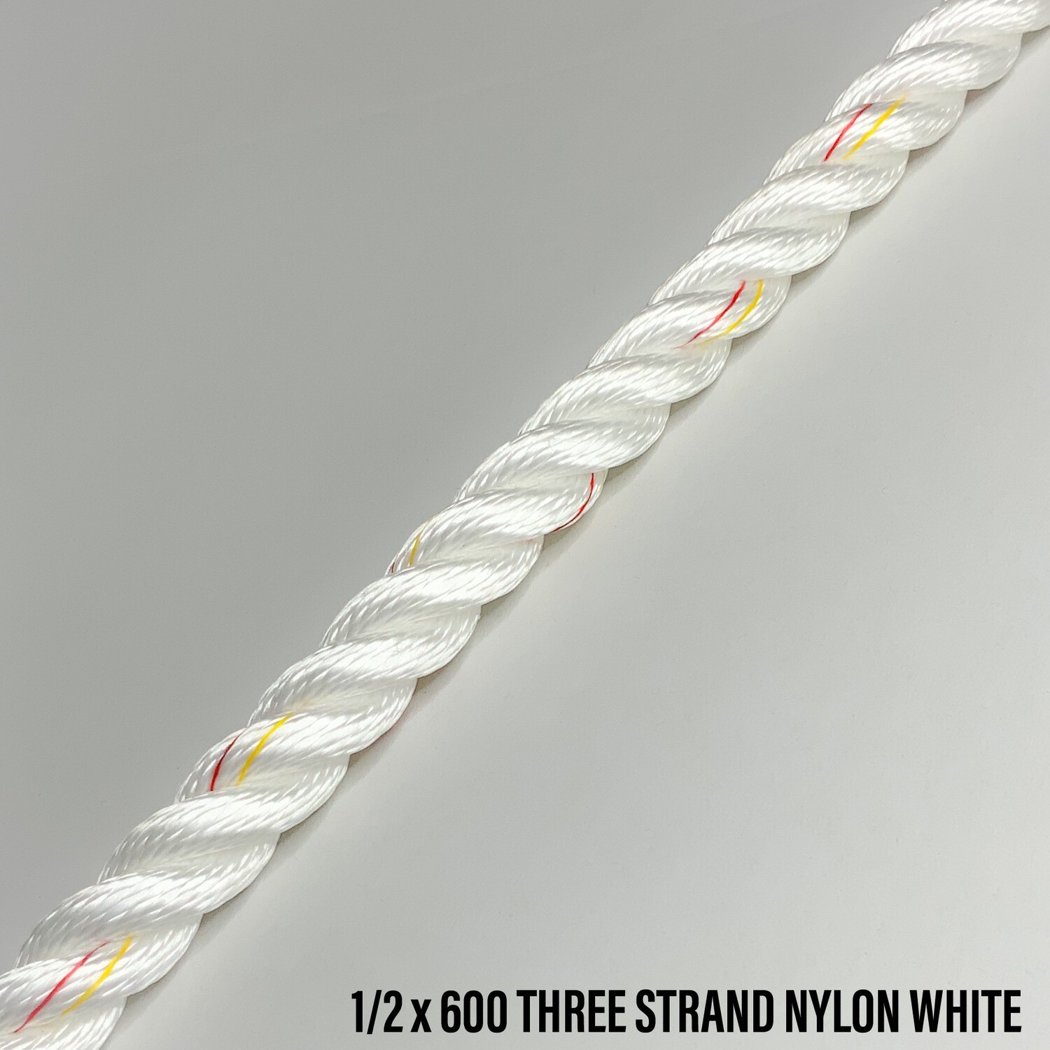NEW ENGLAND ROPES 3-STRAND NYLON 1/2 *PF*