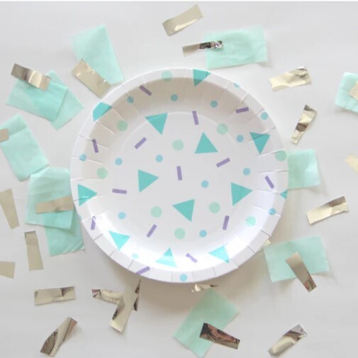 Partýdiskar. Confetti munstur. 8 stk. Stórir