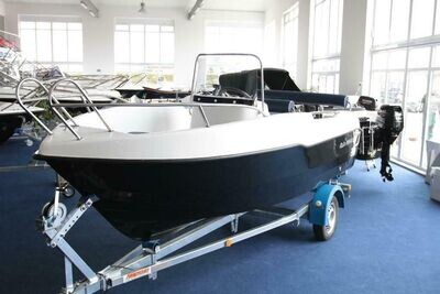 RaJo MM 440 open mit Suzuki DF 15 ARL und Trailer RaJo MM 440 open mit Suzuki DF 15 ARL und Trailer