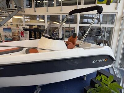 RaJo MM 550 open mit  Honda 60PS und Trailer