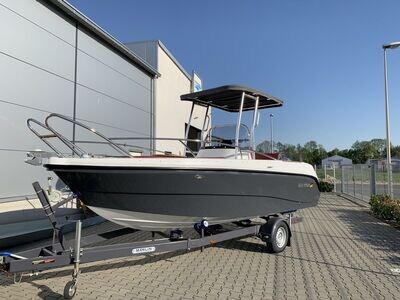 RaJo MM 605 open mit Suzuki 100PS und Trailer RaJo MM 605 open mit Suzuki 100PS und Trailer