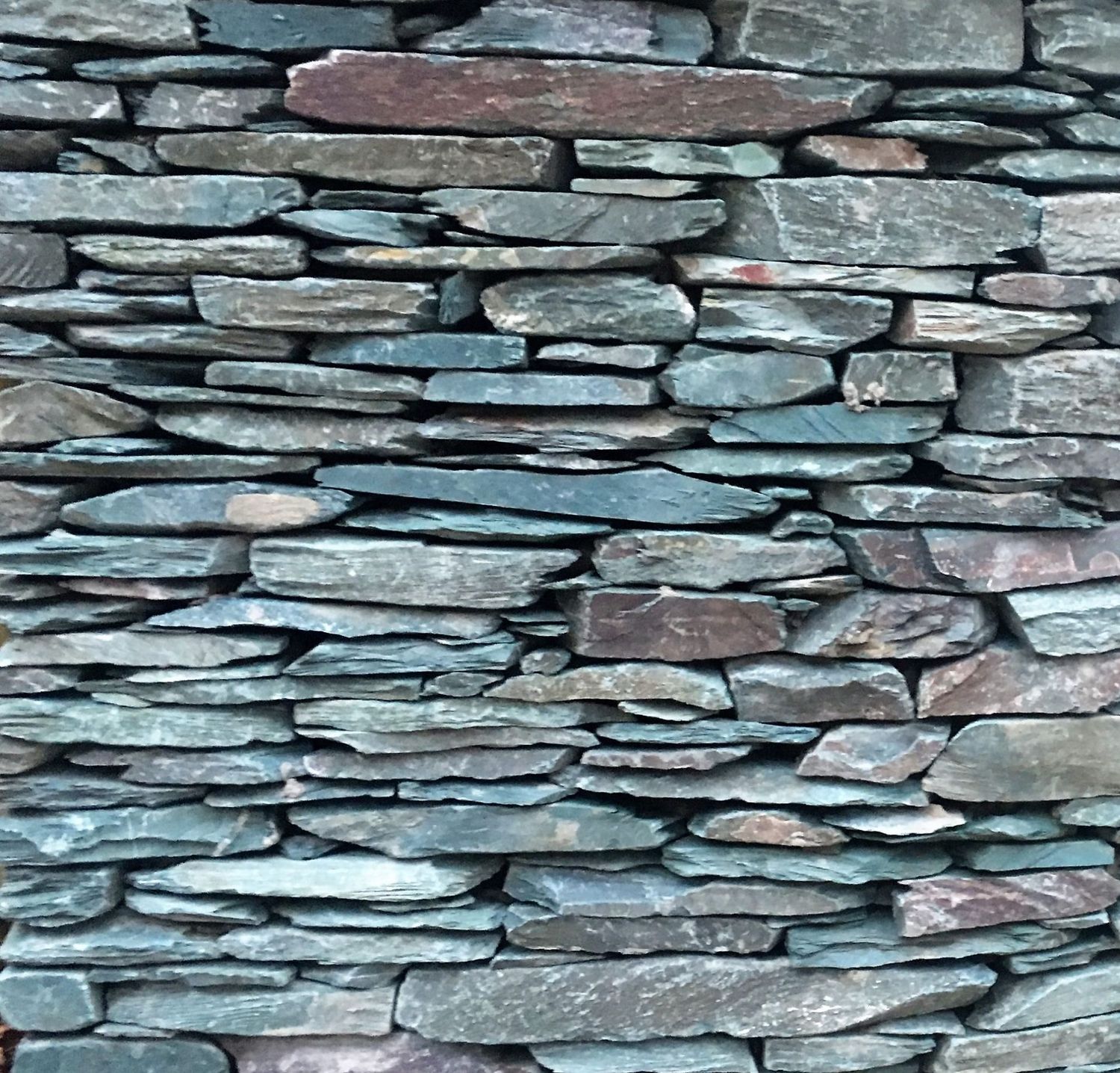 Lakeland Green Weathered Slate Slips (Sample)