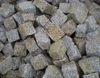 Light Grey/Rusty Split Granite Cubes 100x100x100mm (1000kg - 4.5 sqm) Light Grey/Rusty Split Granite Cubes 100x100x100mm (1000kg - 4.5 sqm)