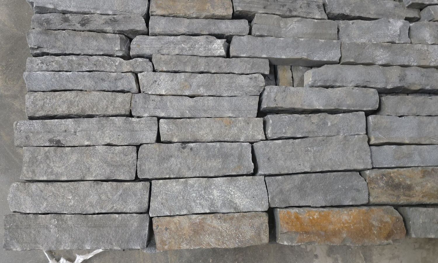 Blue Pennant Cropped Drystone Natural Stone Cladding Slips - Sample