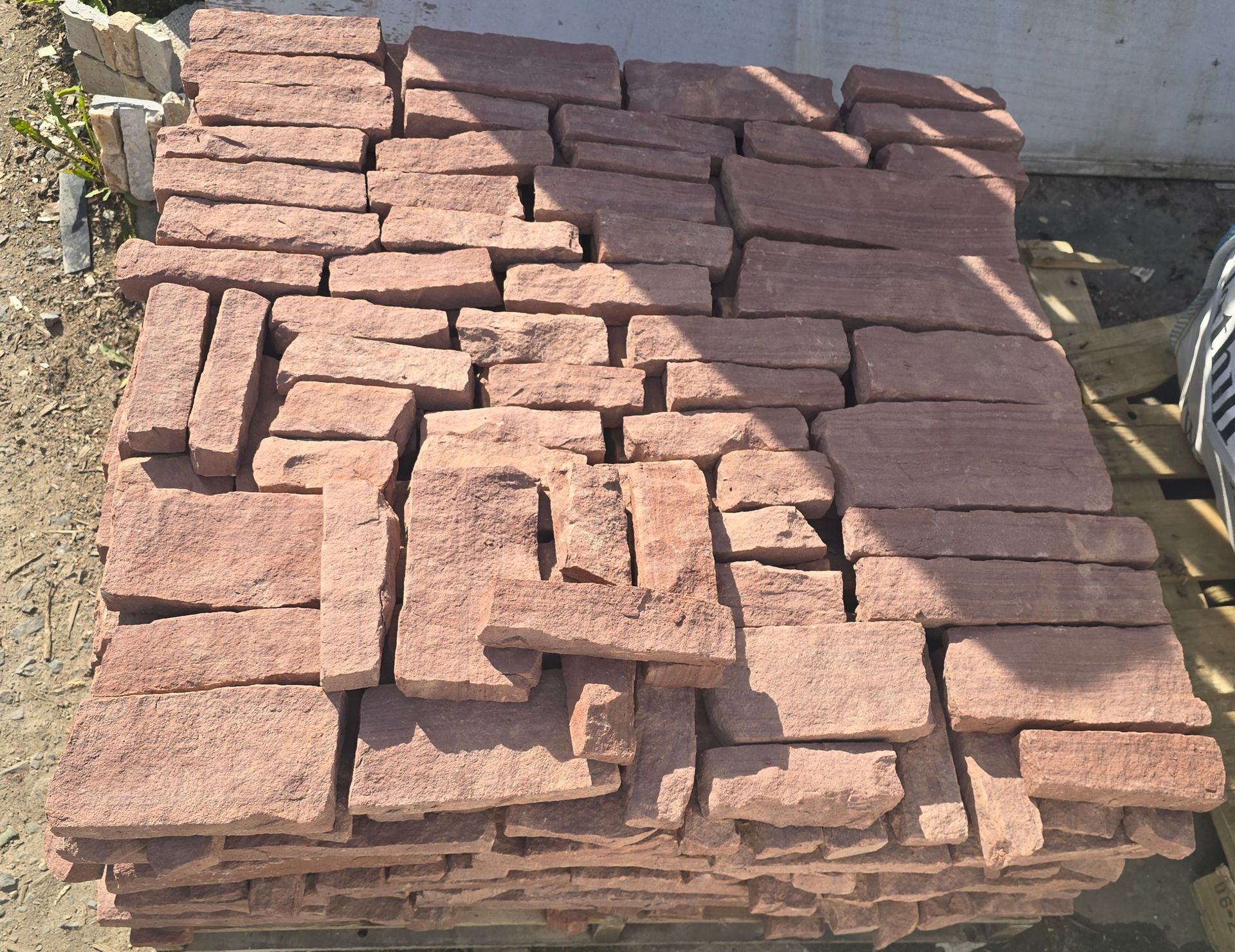 Random Coursed Red Sandstone RSC-KOP - Corners
