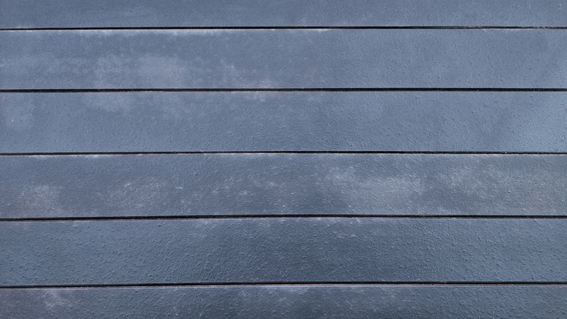 Nightfall Brick (LFBS18) - Long Brick Slips - 1m2