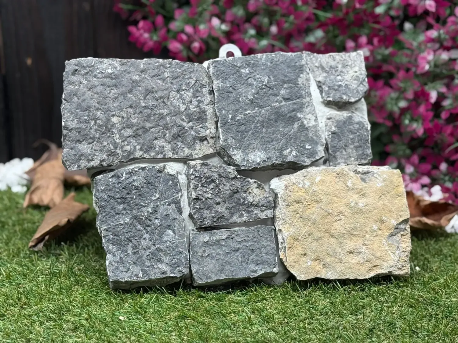 Stone Panel System - Black Limestone Real Stone Cladding Quoins / Corners