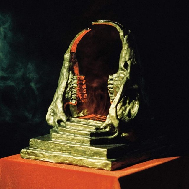 KING GIZZARD & THE LIZARD WIZARD / INFEST THE RATS' NEST (RED/BLACK VINYL) KING GIZZARD & THE LIZARD WIZARD / INFEST THE RATS' NEST (RED/BLACK VINYL)