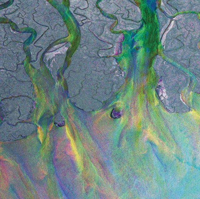 ALT-J / AN AWESOME WAVE (RECYCLED METALLIC VINYL) (SYEOR) ALT-J / AN AWESOME WAVE (RECYCLED METALLIC VINYL) (SYEOR)