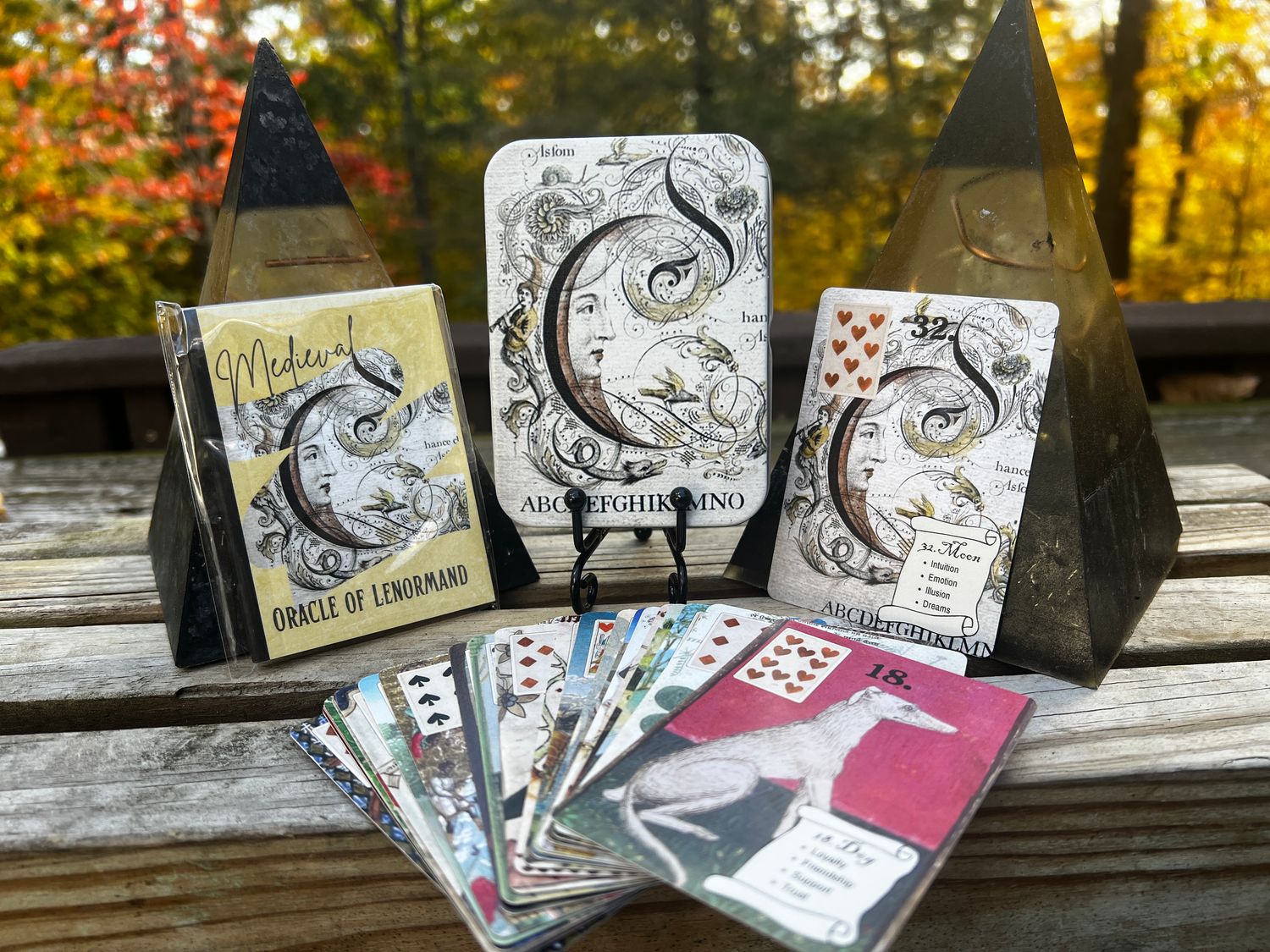 Medieval Oracle of Lenormand Large (with book)