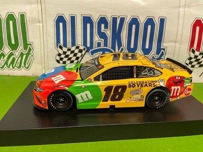 Kyle Busch #18 M &amp; M&#39;s Darlington Throwback Celebrating 80 Years Nascar Cup Series 2021 Lionel 1:24 Scale