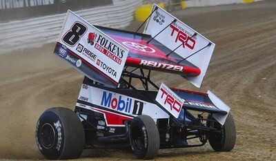 Aaron Reutzel #8 Toyota / Mobil 1 2022 Winged Sprint Car 1:18 scale