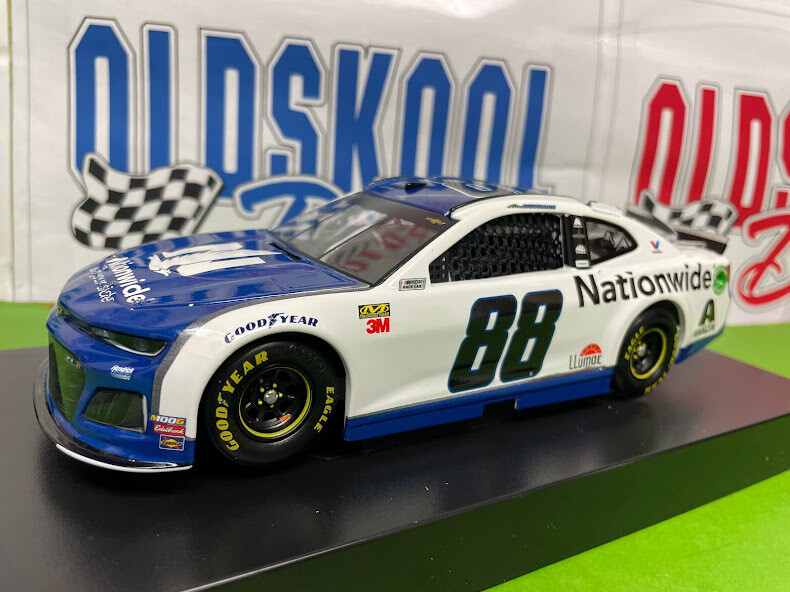 Alex Bowman #88 Nationwide 2019 1:24 Scale