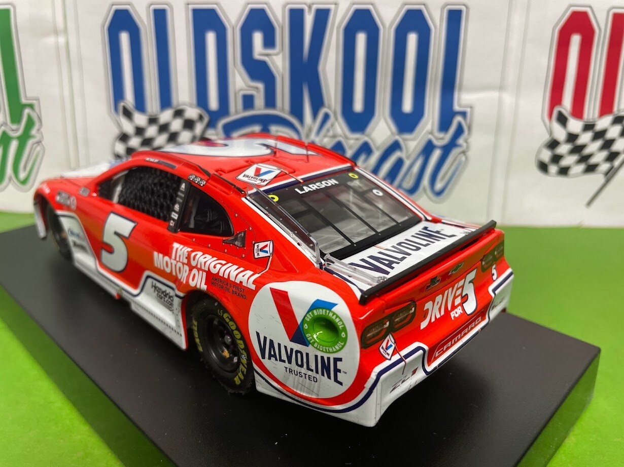 Kyle Larson #5 Valvoline Nashville Race Cup Series Win 2021 1:24 scale