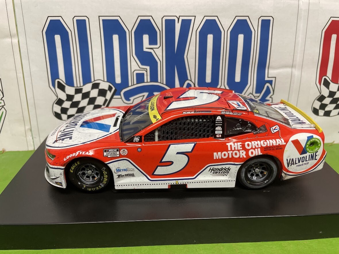 Kyle Larson #5 Valvoline Bristol 9/18 Win Nascar Cup Series 2021 Lionel 1:24 Scale