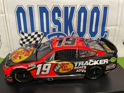 Martin Truex Jr #19 Bass Pro Shops 2022 Nascar Cup 1:24