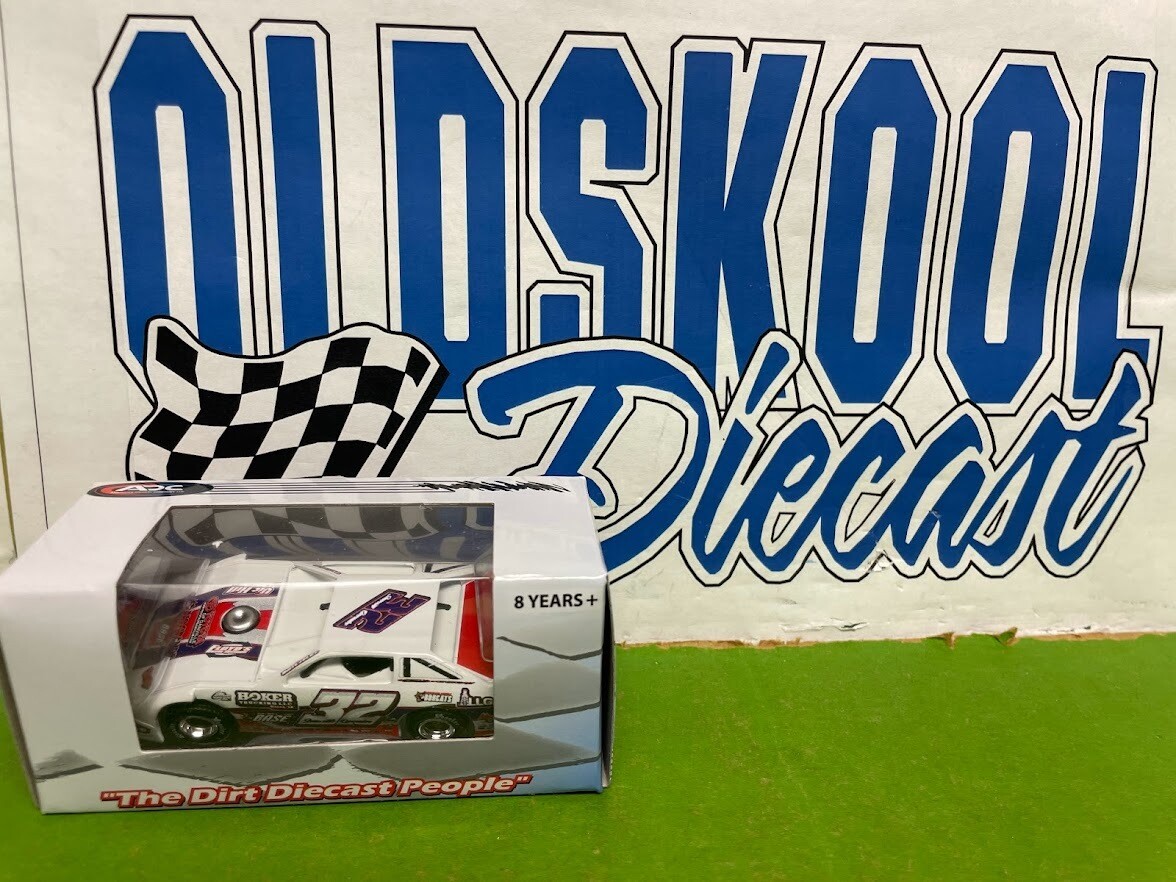 Bobby Pierce #32 World 100 Late Model Dirt 2022 1:64 scale