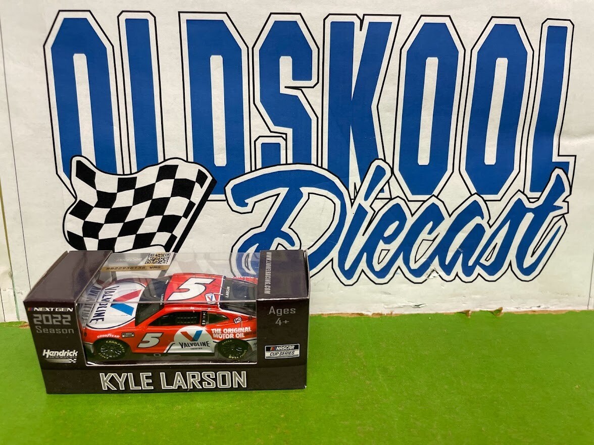 Kyle Larson #5 Valvoline 2022 Cup Series 1;64