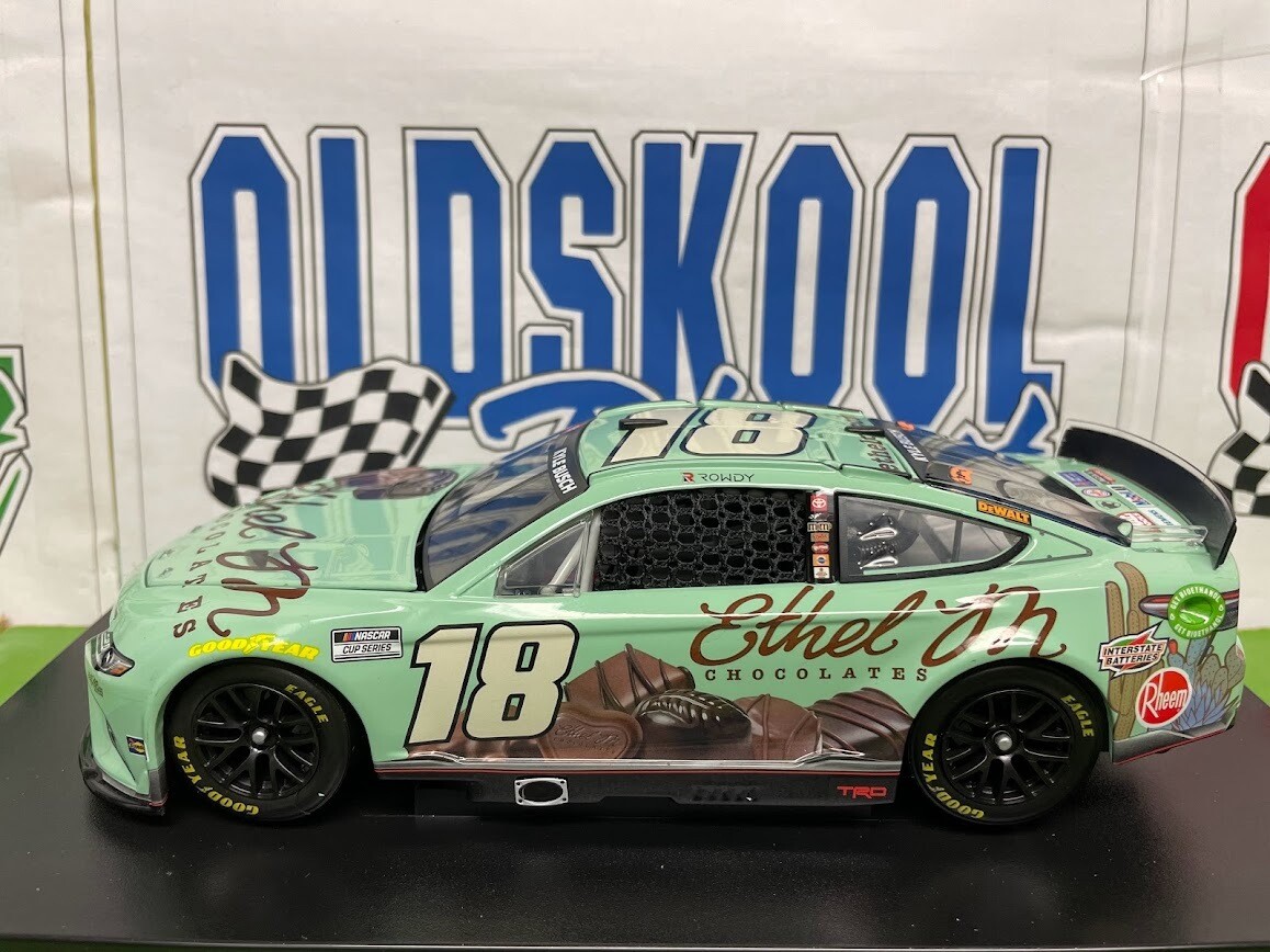 Kyle Busch #18 Ethel M 2022 Nascar Cup 1:24