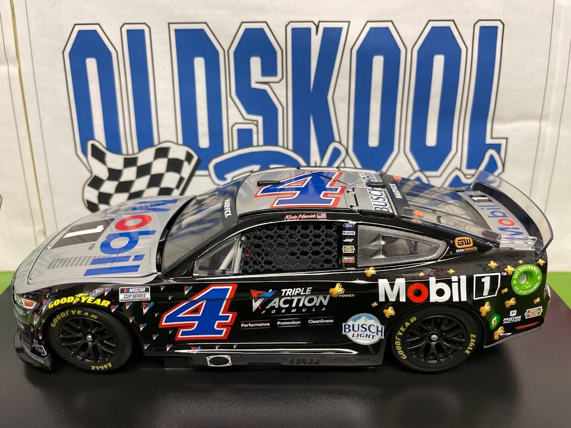 Kevin Harvick #4 Mobil 1 Triple Black 2022 Nascar Cup