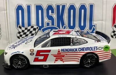 Kyle Larson #5 Hendrickcars.com Darlington Throwback 2022 Nascar Cup 1:24