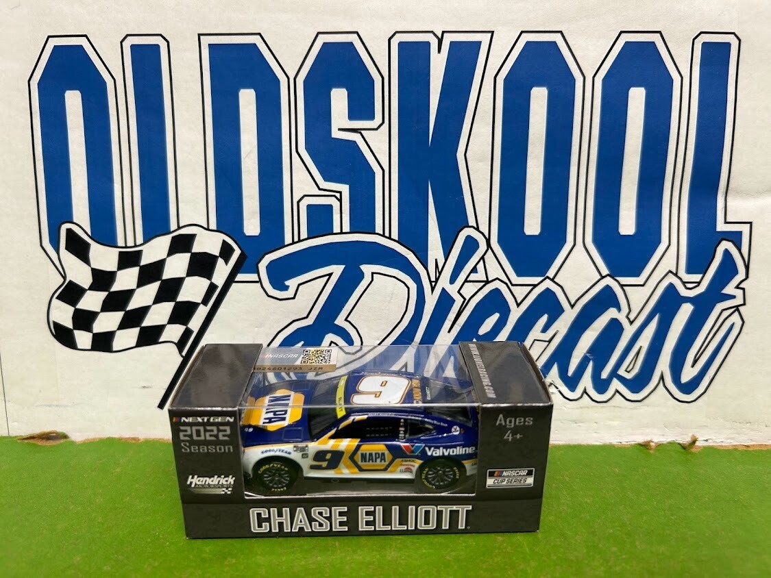 Chase Elliott #9 2022 NAPA Valvoline 1:64 Nascar Cup
