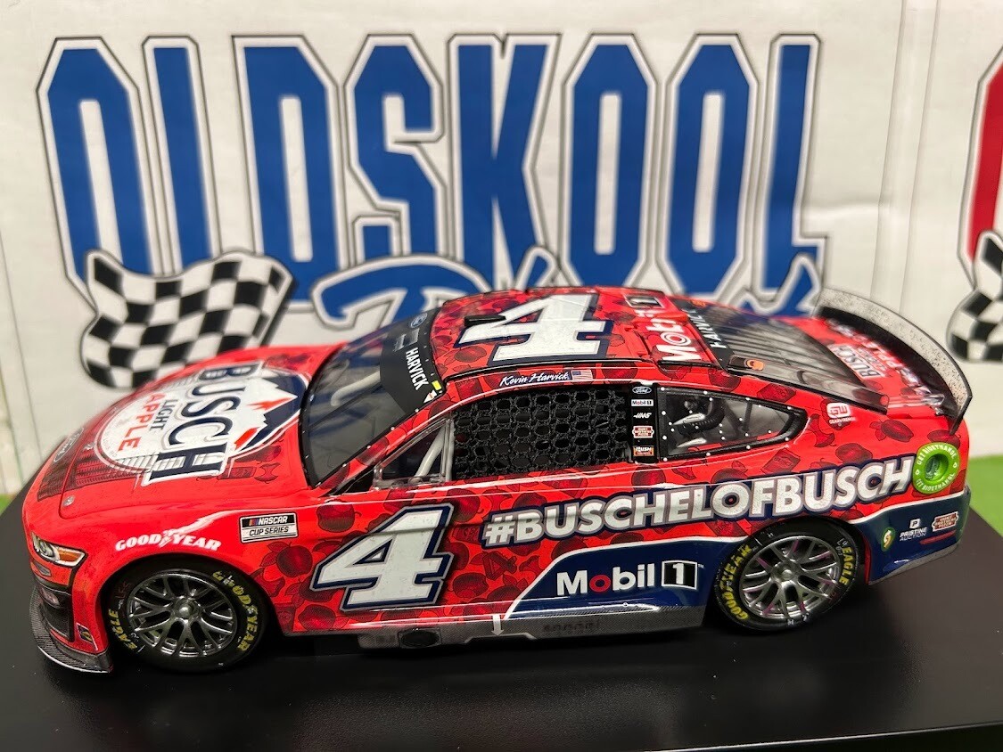 Kevin Harvick #4 Busch Light Apple #BUSCHELOFBUSCH Michigan 8/7 Race Win 2022