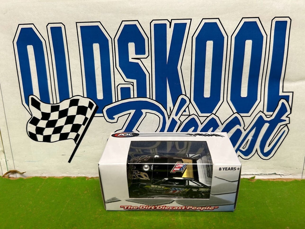 Tyler Erb #1 Late Model Dirt 1:64 SCALE