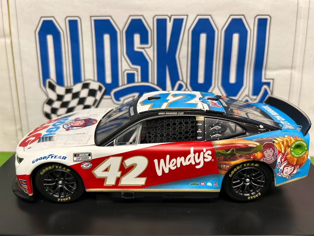 Noah Gragson #42 Wendy&#39;s Biggie Bag 2023 Nascar Cup 1:24