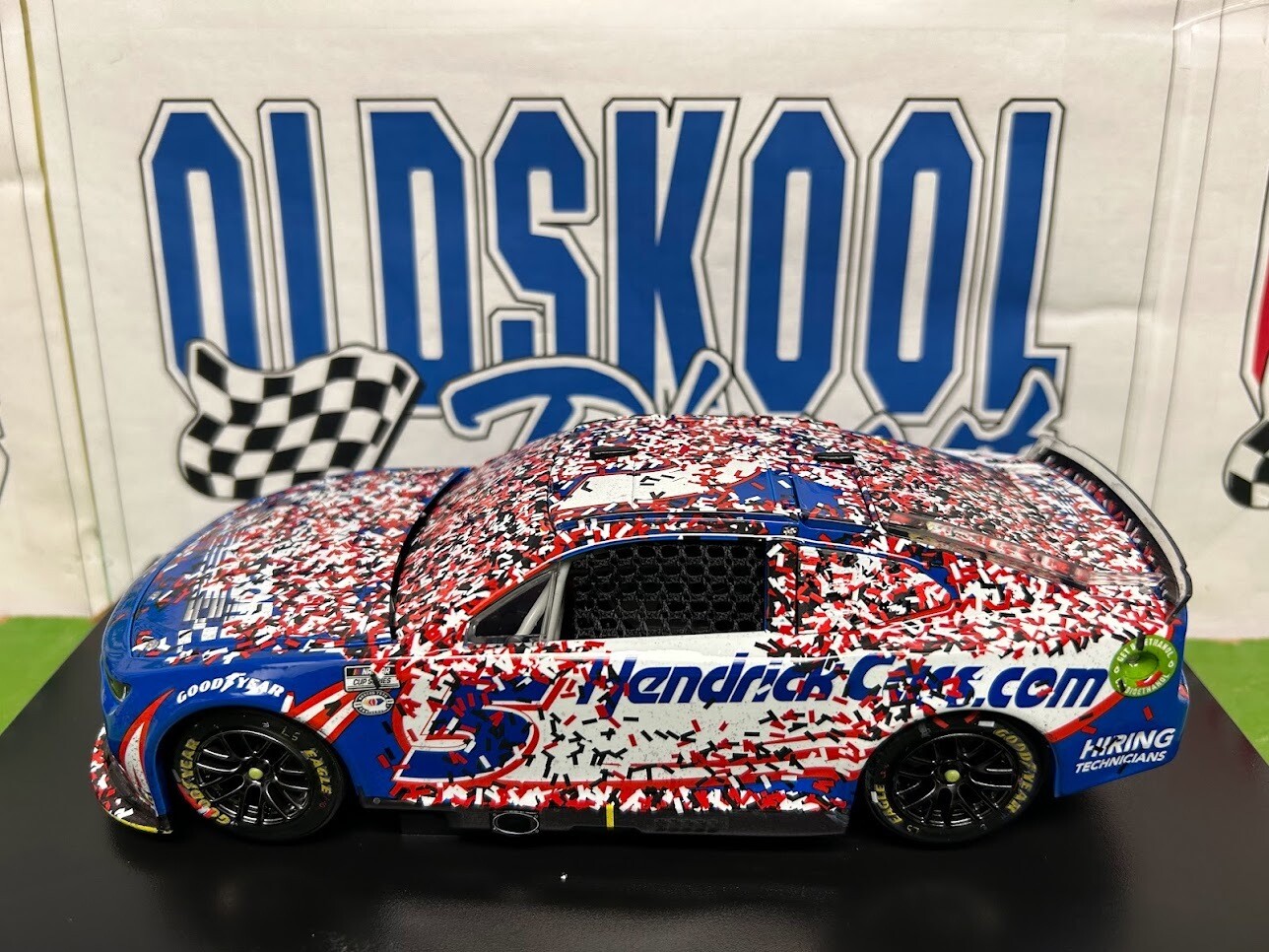Kyle Larson #5 Hendrickcars.com Richmond 4/2 Win 2023 Cup 1:24